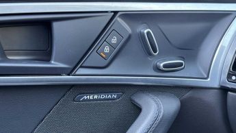 Jaguar F-TYPE R-Dynamic