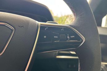 Audi Rs E-Tron Gt Carbon Black