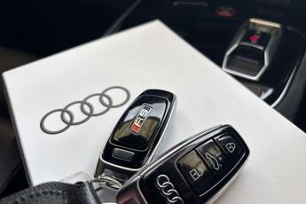 Audi Rs E-Tron Gt Carbon Black