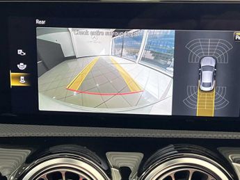 Mercedes-Benz Cla AMG Line