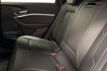 Audi E-Tron S Line