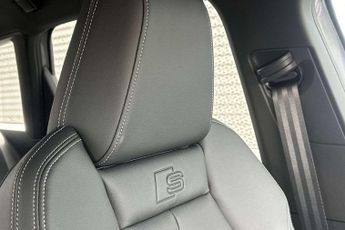 Audi Q4 Black Edition