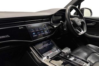 Audi Q7 Black Edition