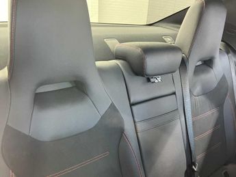 Mercedes-Benz Cla AMG Line