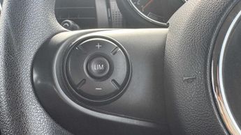 MINI Hatchback Cooper Classic