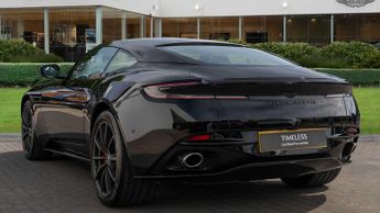 Aston Martin DB11 