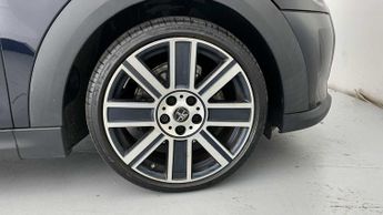 MINI Hatchback Cooper Exclusive
