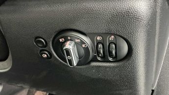 MINI Hatchback Cooper Exclusive