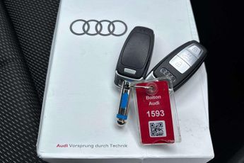 Audi Q4 S Line