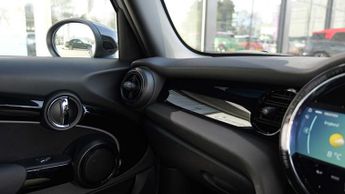 MINI Hatchback Cooper Sport