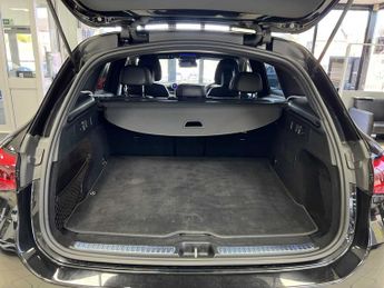 Mercedes-Benz GLC AMG Line