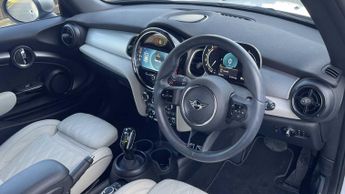 MINI Hatchback Cooper Exclusive