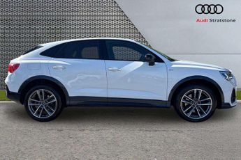 Audi Q3 Black Edition