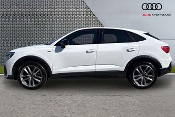 Audi Q3 Black Edition