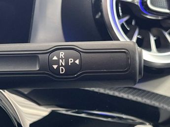 Mercedes-Benz Cla AMG Line