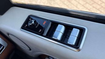 Land Rover Range Rover Autobiography