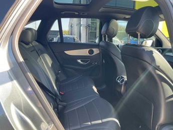 Mercedes-Benz GLC AMG Line