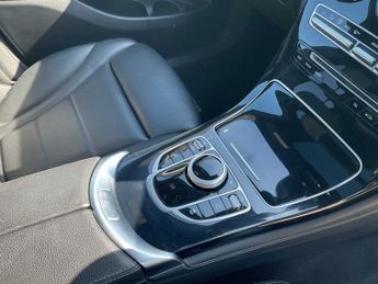 Mercedes-Benz GLC AMG Line