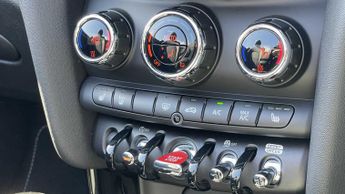 MINI Convertible Cooper Exclusive