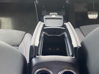 Mercedes-Benz Cla AMG Line