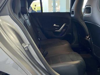 Mercedes-Benz Cla AMG Line