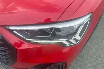 Audi Q3 Black Edition