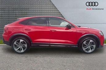 Audi Q3 Black Edition