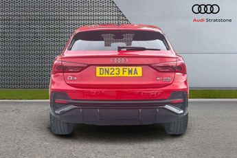 Audi Q3 Black Edition