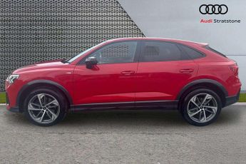 Audi Q3 Black Edition