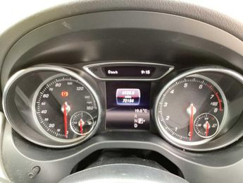 Mercedes-Benz GLA Sport
