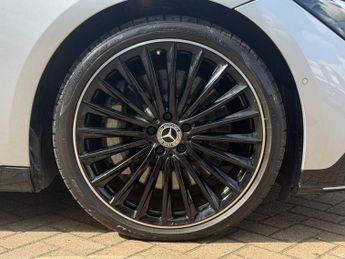 Mercedes-Benz EQE AMG Line