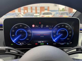 Mercedes-Benz EQE AMG Line
