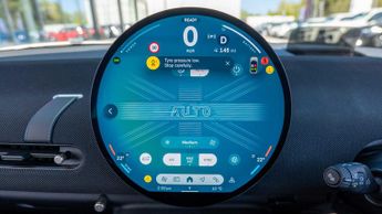 MINI Cooper E Classic