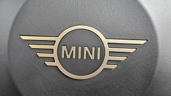 MINI Cooper John Cooper Works