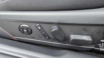 MINI Cooper John Cooper Works