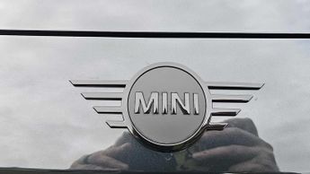 MINI Cooper John Cooper Works