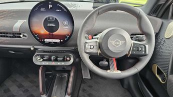 MINI Cooper John Cooper Works