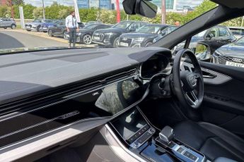 Audi Q7 Black Edition