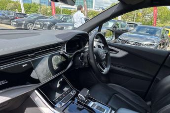 Audi Q7 Black Edition