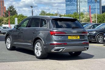 Audi Q7 Black Edition