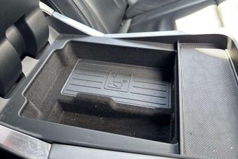 Audi Q7 Black Edition