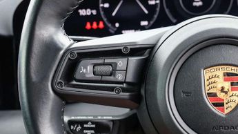 Porsche Taycan Saloon 