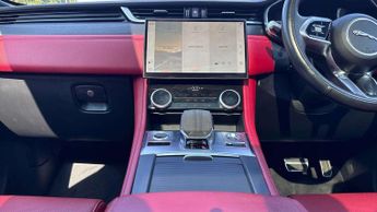 Jaguar F-PACE R-Dynamic Black