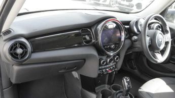MINI Hatchback Cooper Classic