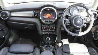 MINI Hatchback Cooper Exclusive