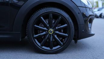 MINI Hatchback Cooper S Level 3