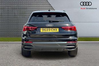 Audi Q3 Black Edition