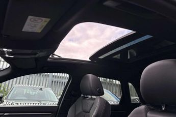 Audi Q3 S Line