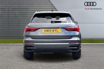 Audi Q3 S Line