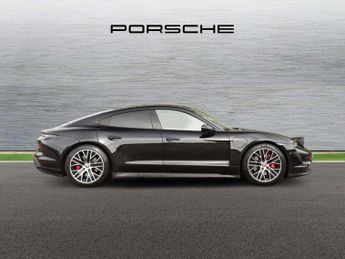 Porsche Taycan 